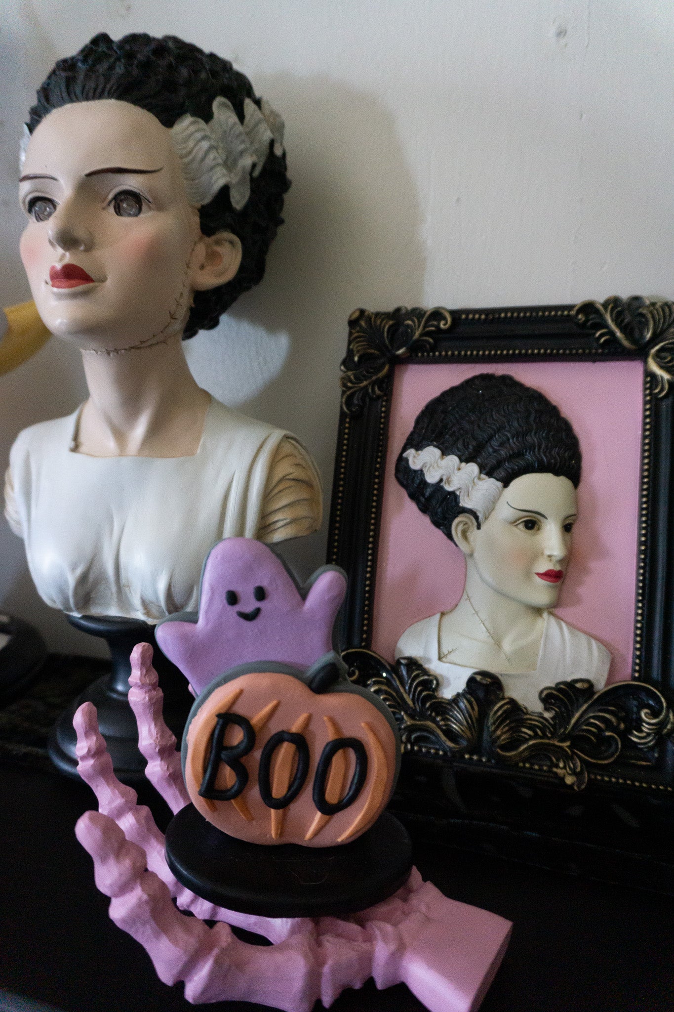 Bride of Frankenstein Halloween Decor Bust