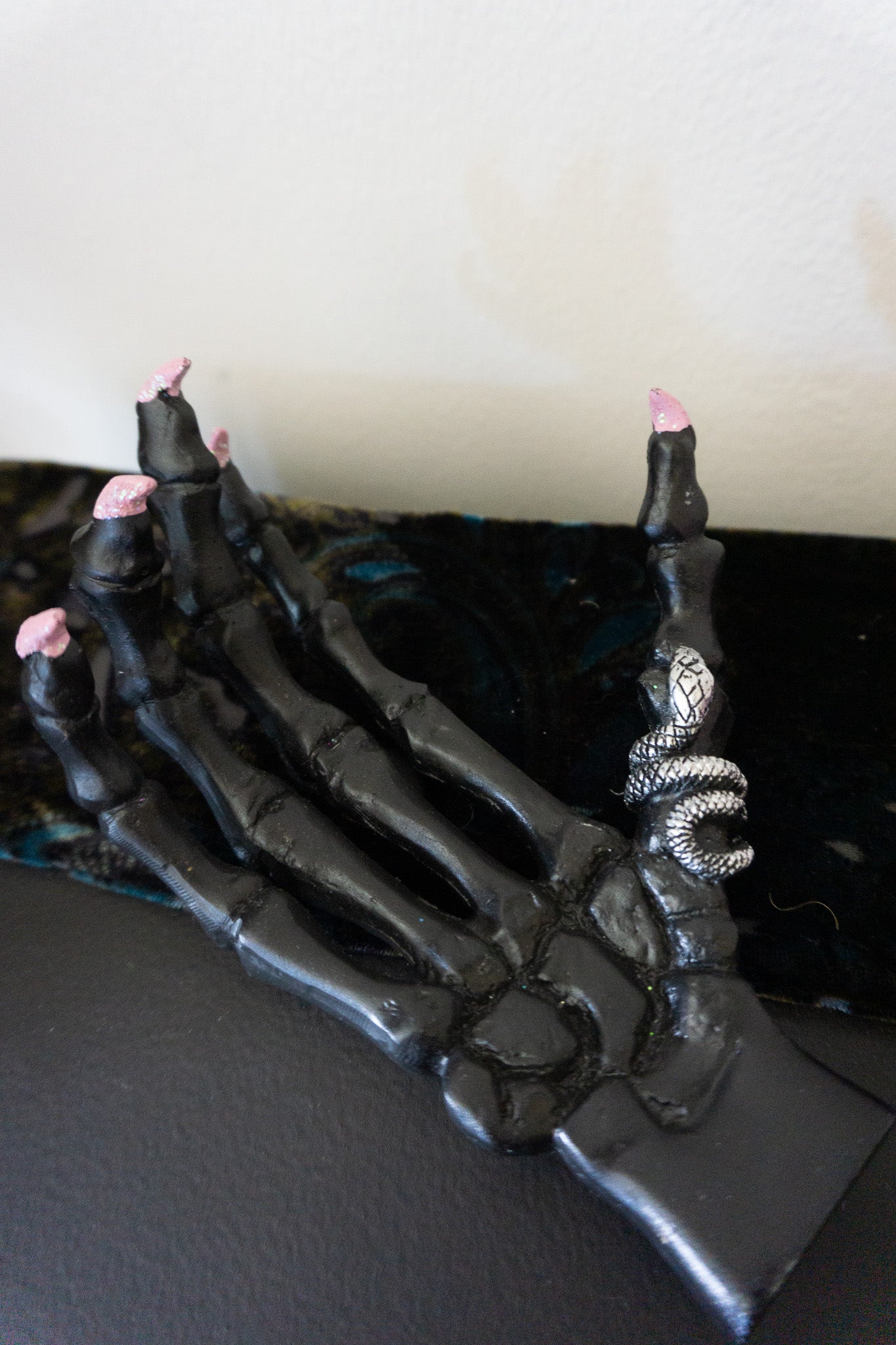 Skeleton Hand Spooky Decor Holders (Pair)
