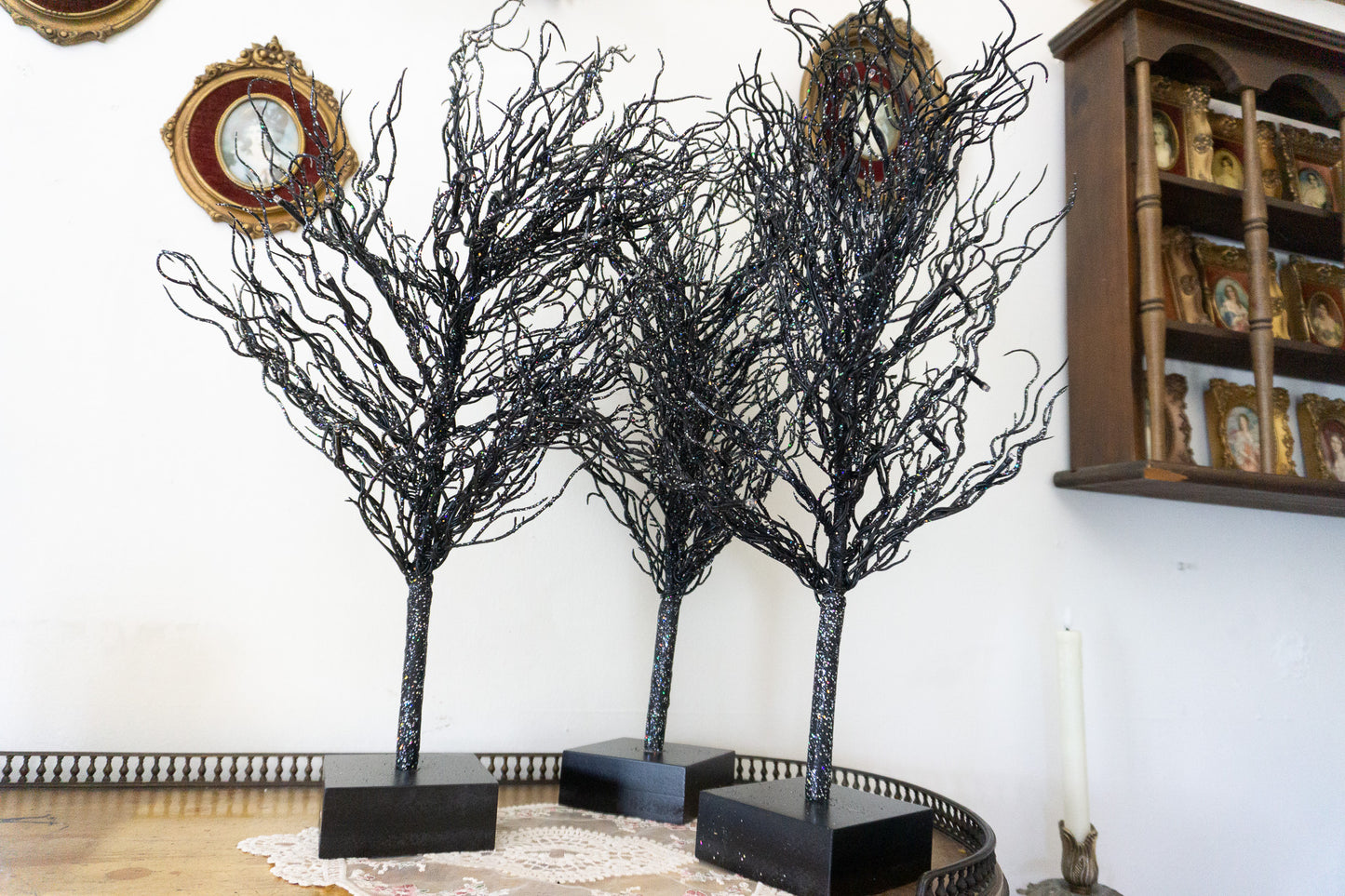 Shimmer Black Spooky Chic Tree Decor