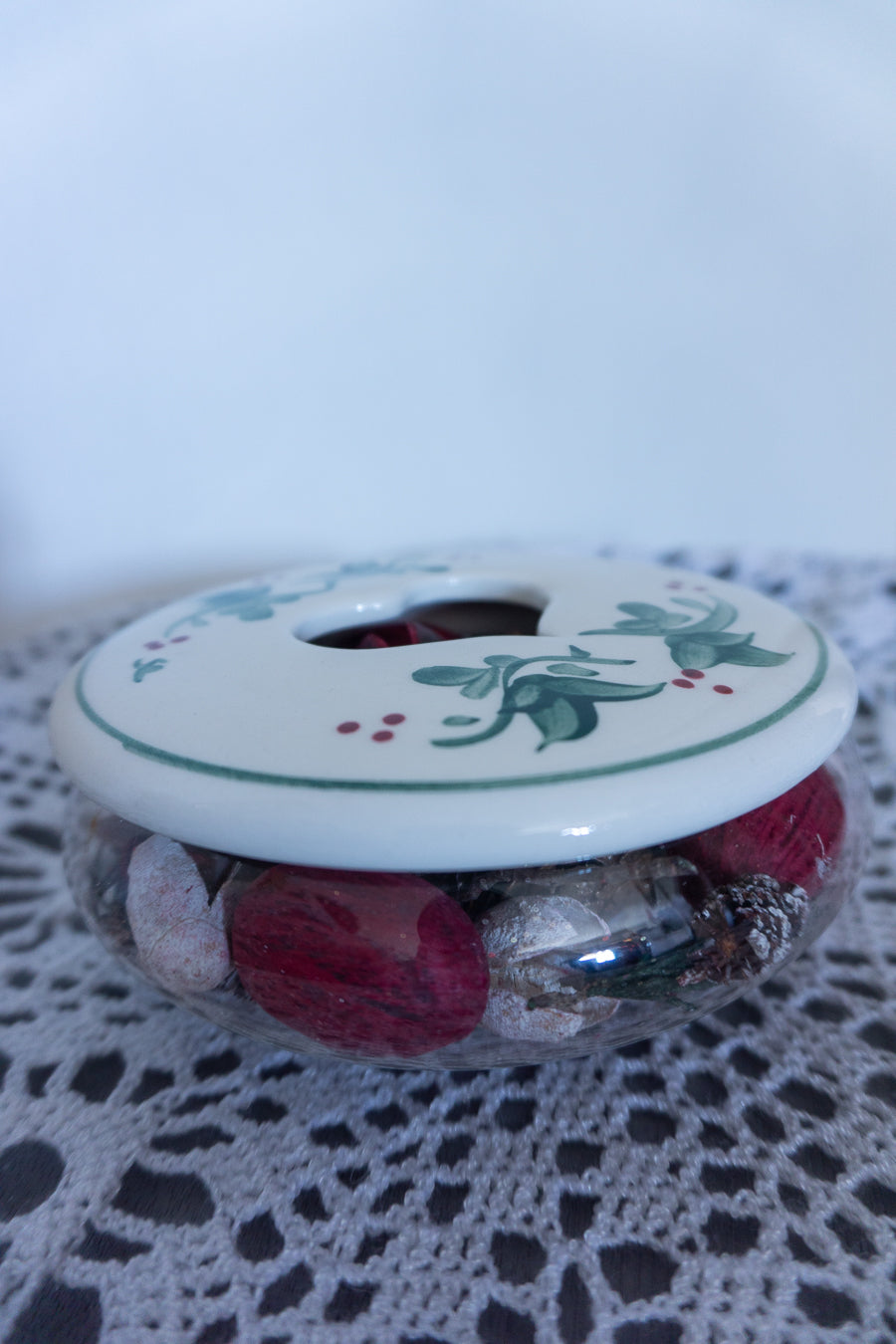 Vintage Christmas Potpourri Dish