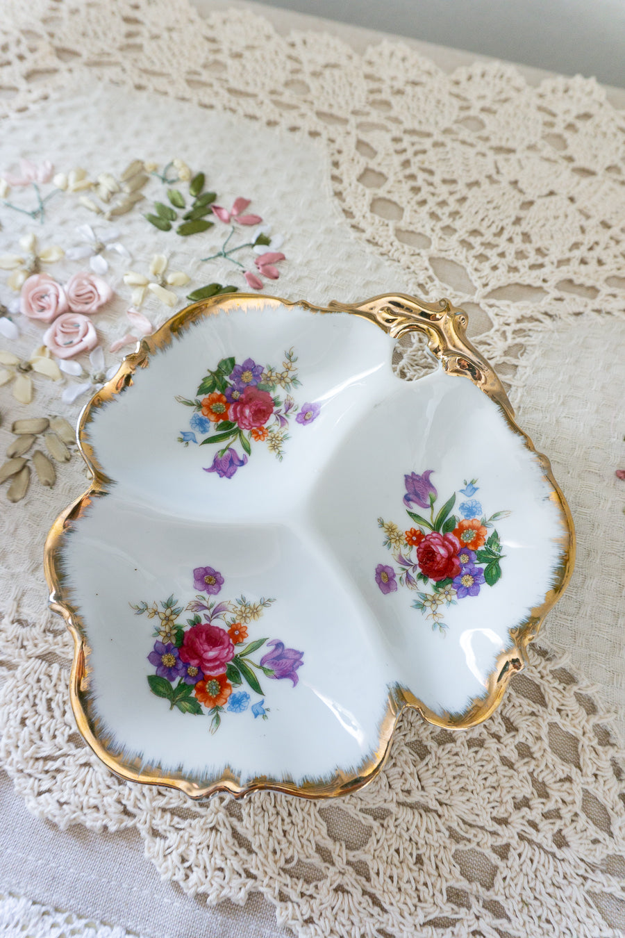 Leaf-Shaped Floral Trinket Dish