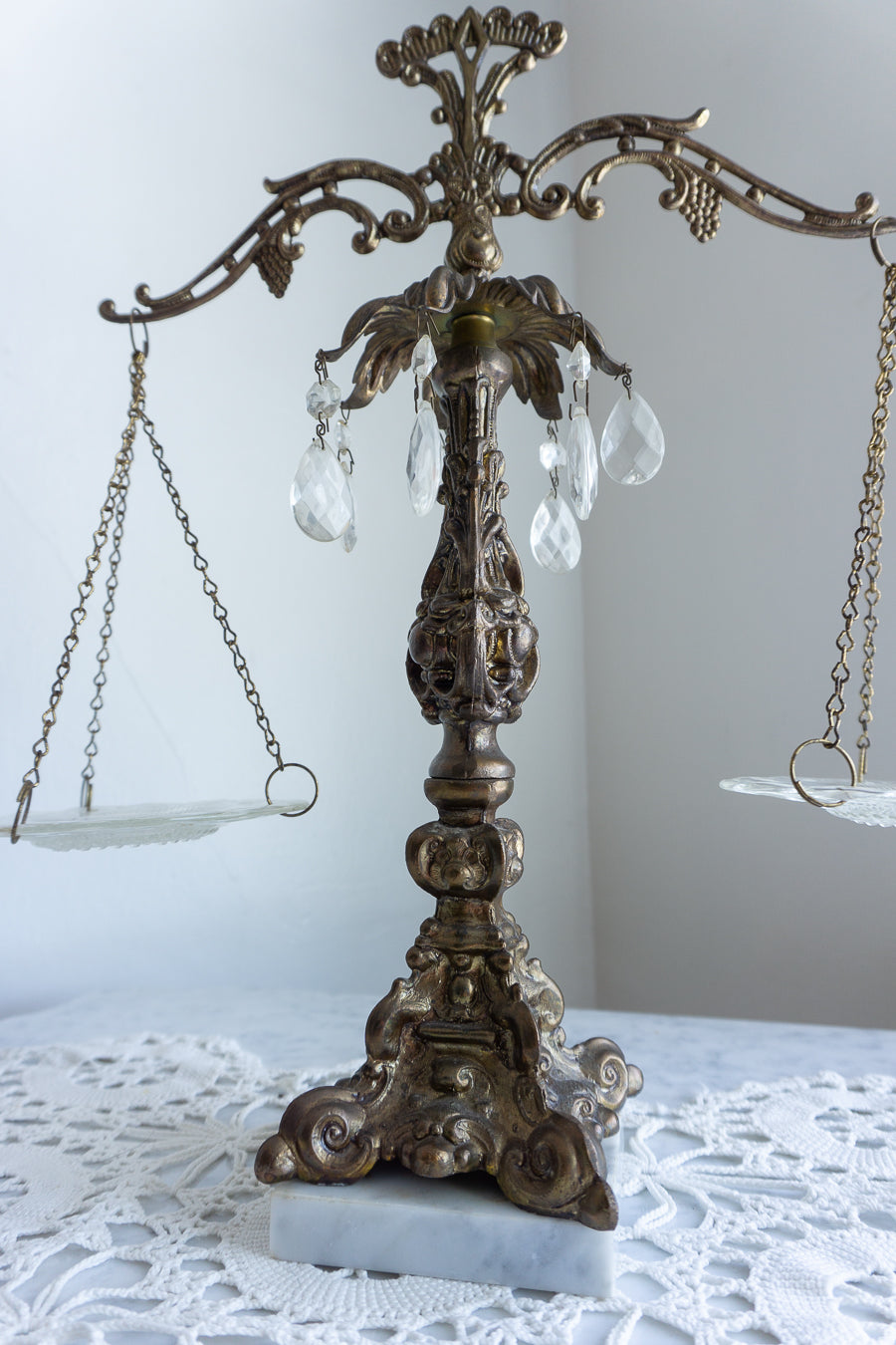 Vintage Hollywood Regency Crystal Cast Metal Marble Scales Of Justice, Made in Italy