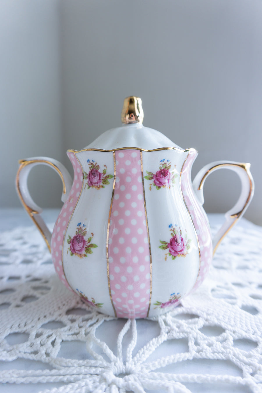 Grace Teaware Shabby Chic Rose Floral Porcelain Tea Set – 4-Piece Stackable Set