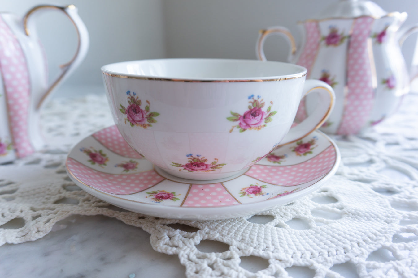 Grace Teaware Shabby Chic Rose Floral Porcelain Tea Set – 4-Piece Stackable Set