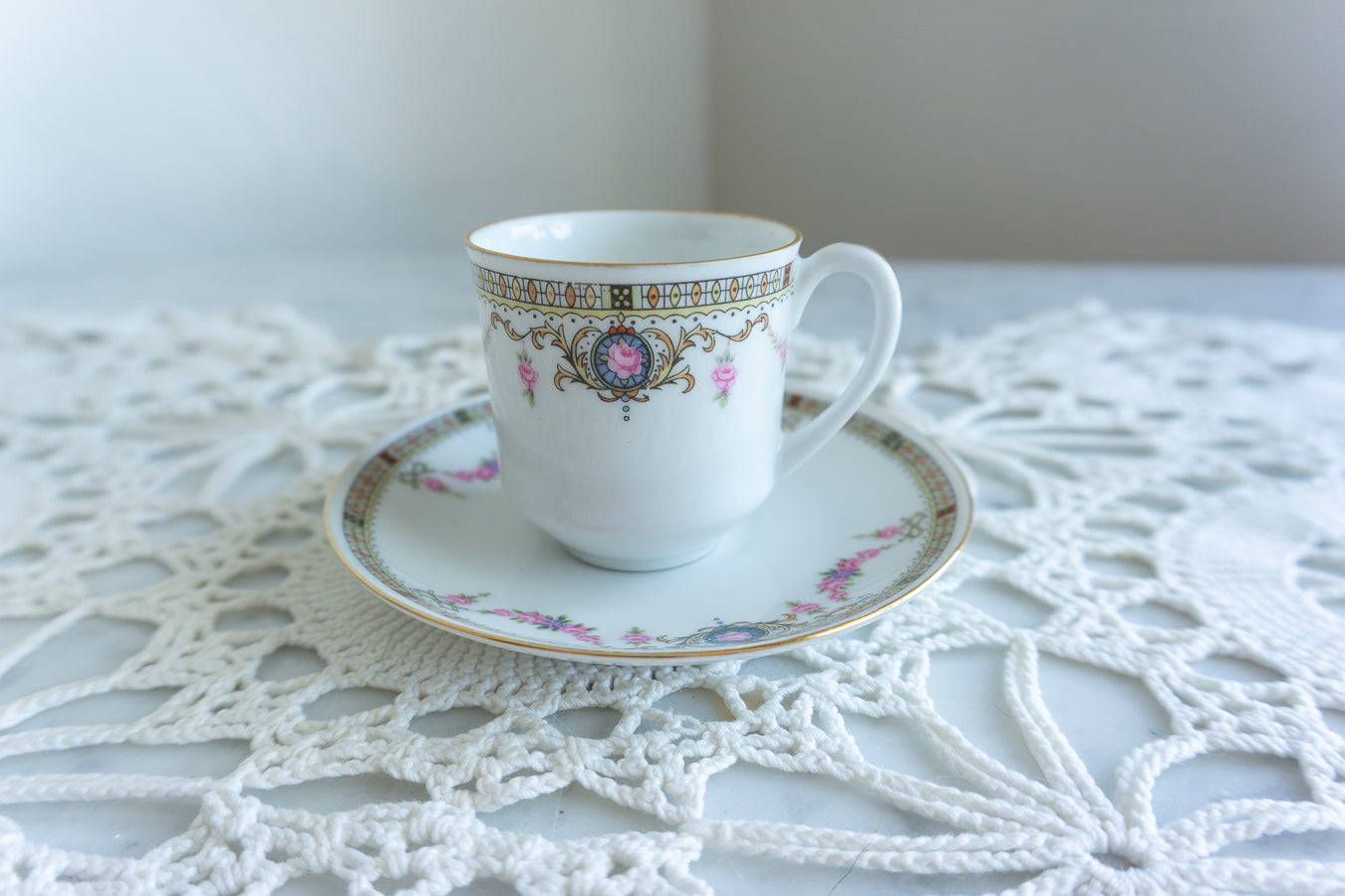 Esmag Bavaria Pink Rose Demitasse Cup & Saucer Set – Ornate Gold Trim Porcelain Teacup