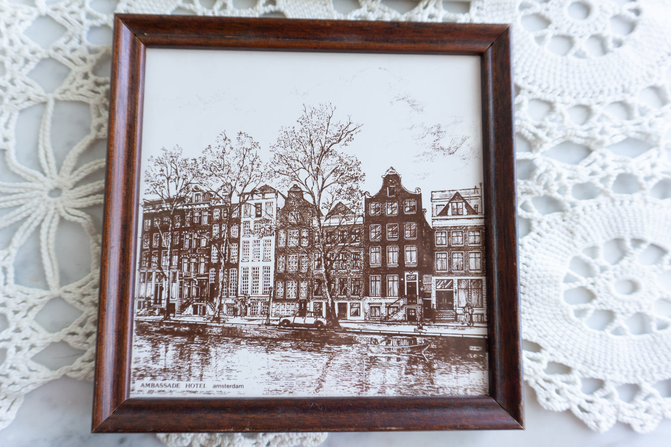 Ceramic Amsterdam Framed Tile & Norwegian Floral Tile Art Set