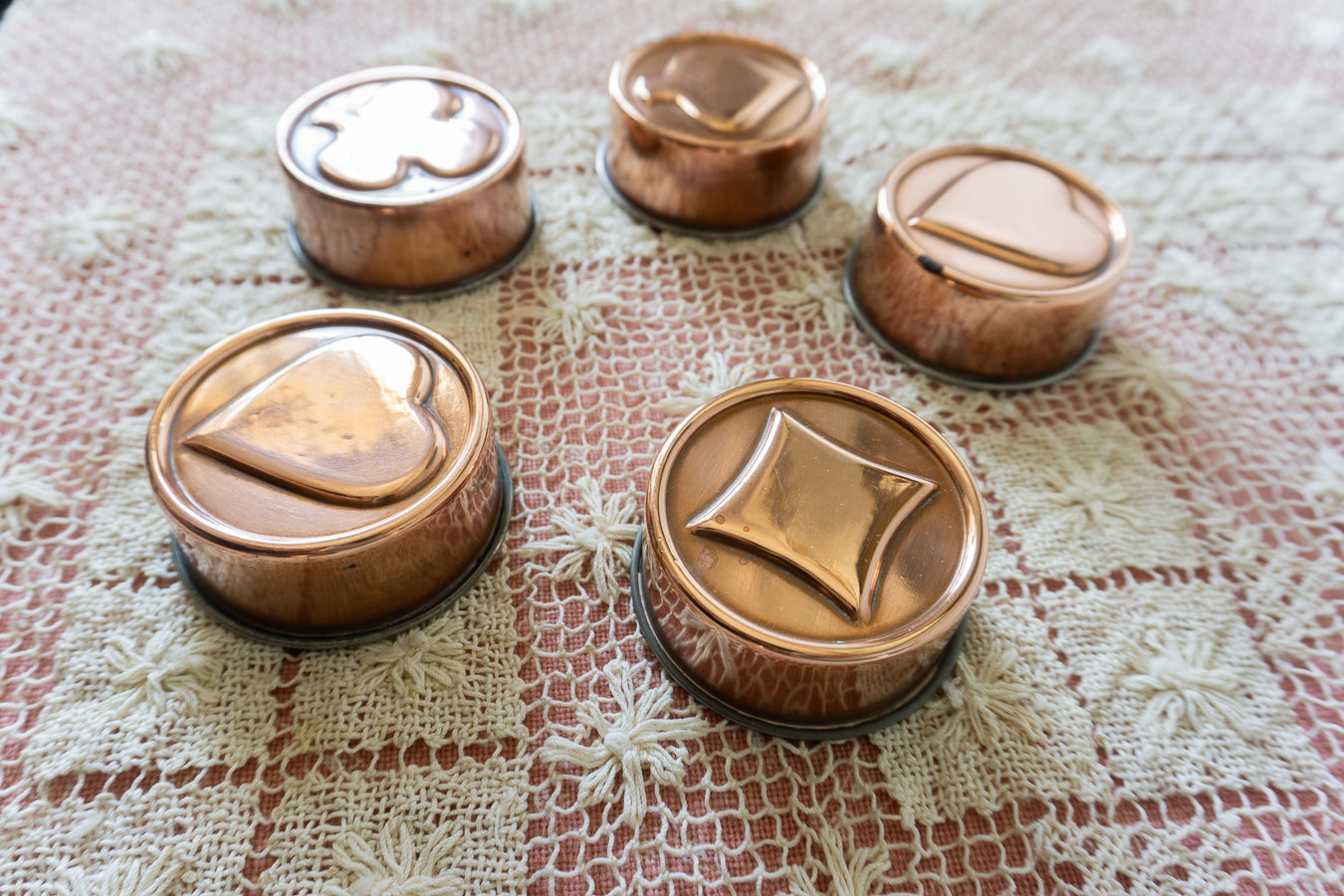 Set of 5 Small Copper Molds – Heart, Clover, Diamond, and More – Retro Kitchen Wall Decor