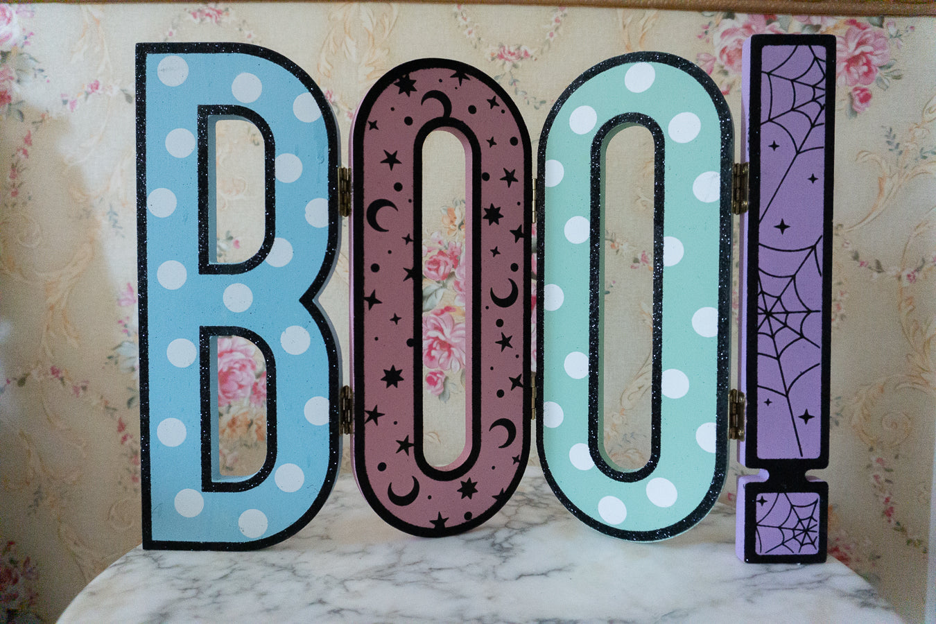 Boo Foldable Halloween Sign