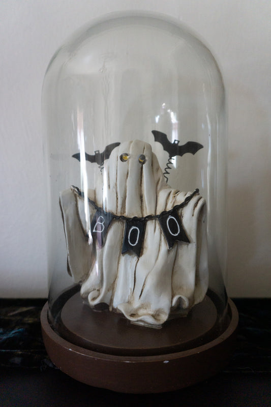 Vintage Style Ghost Light-Up Cloche