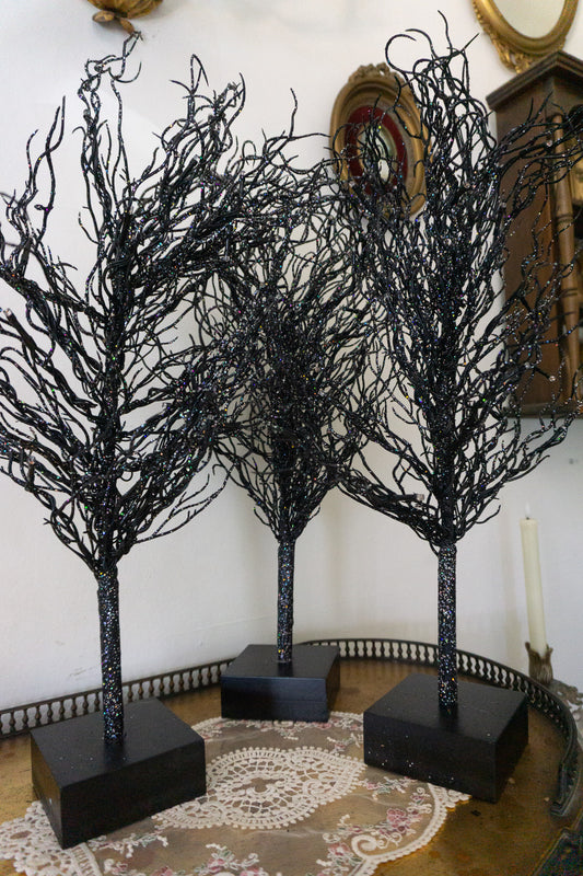 Shimmer Black Spooky Chic Tree Decor