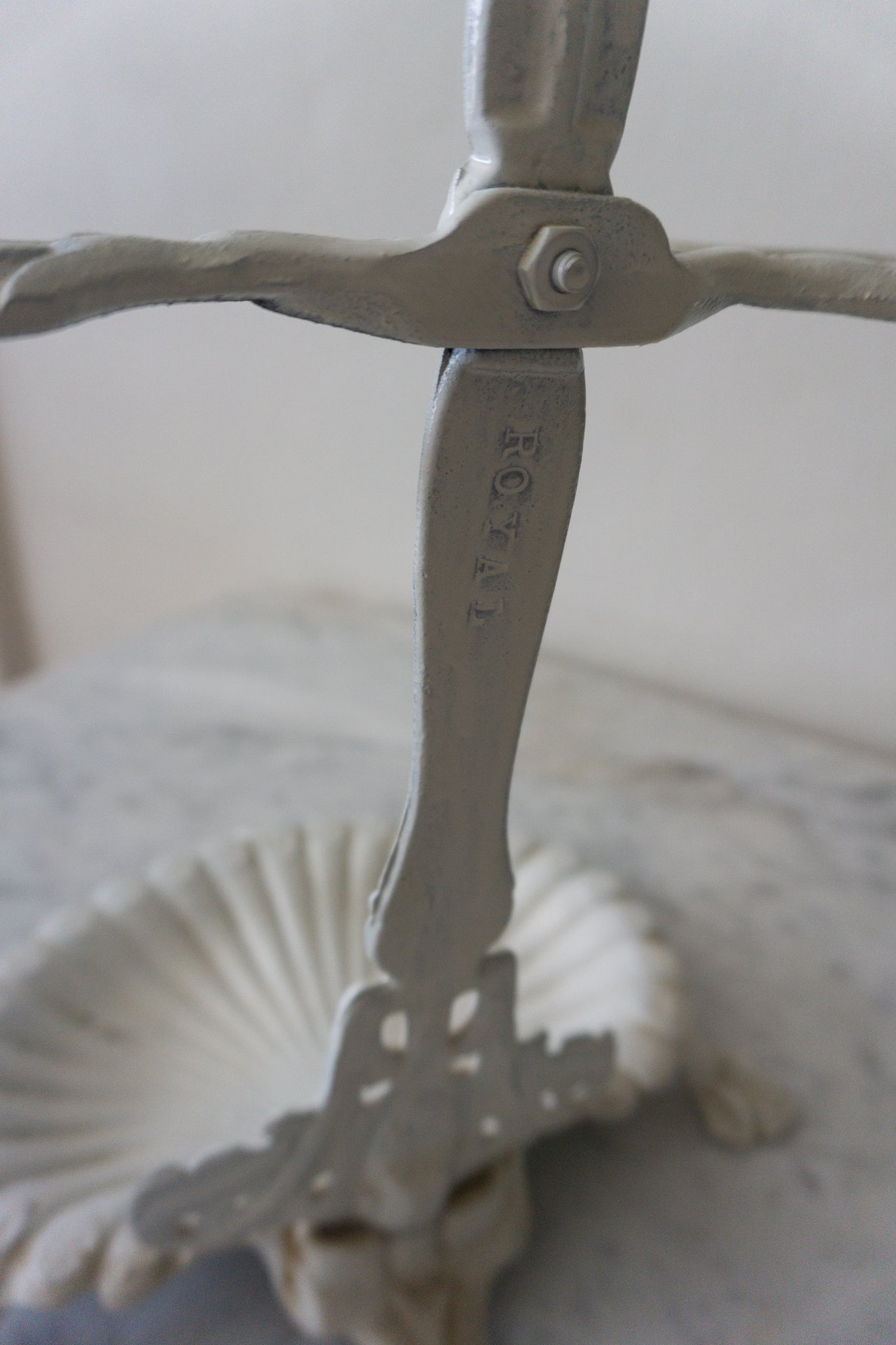 Vintage Royal cast iron metal white soap dish towel holder