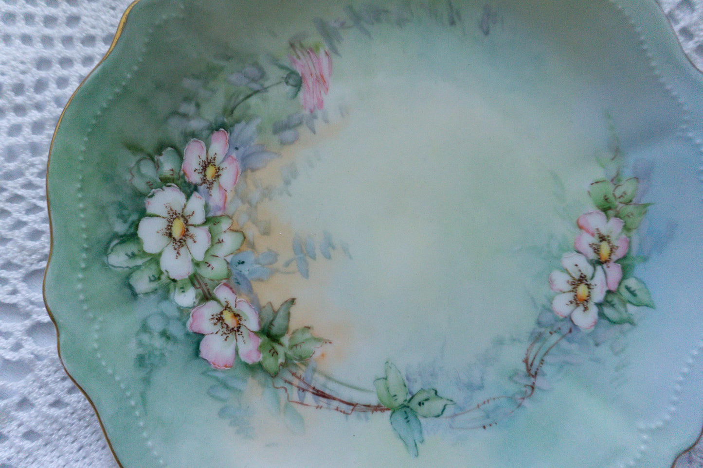 Pastel Florals Plate Collection