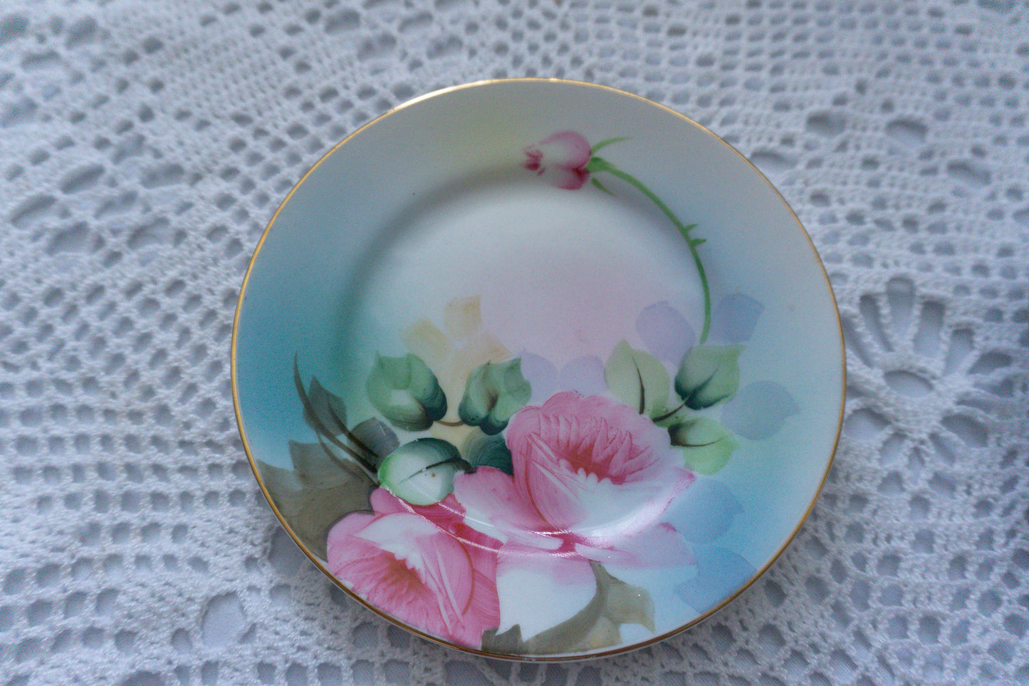 Vintage Noritake Porcelain Plate with Pink Roses and Gold Edging