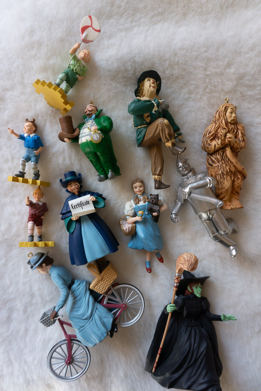 Wizard of Oz Vintage Hallmark Ornament Set