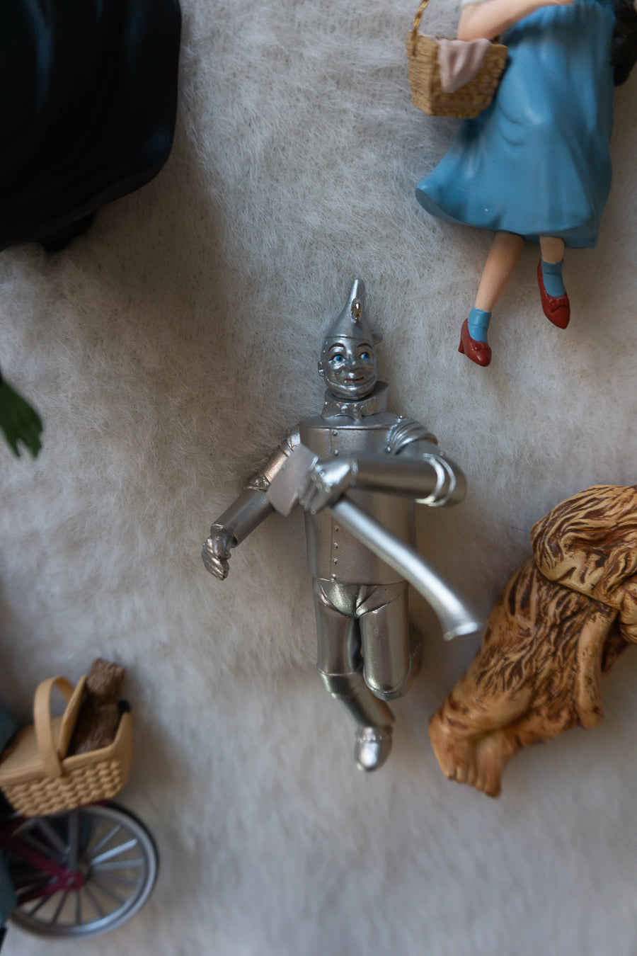 Wizard of Oz Vintage Hallmark Ornament Set