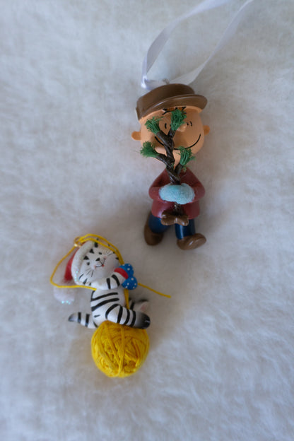 Vintage Charlie Brown & Kitty Ornament Set