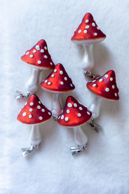 Vintage Mushroom Glass Clip-on Set of 5