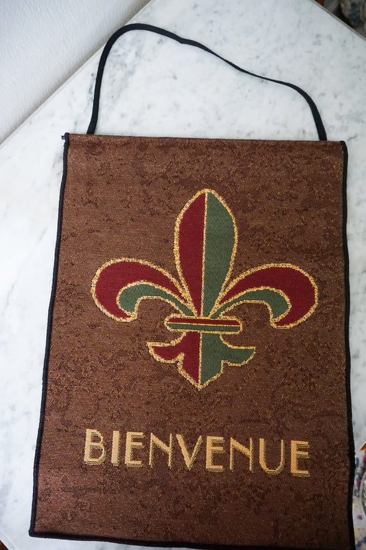 Front view of Fleur-de-Lis 'Bienvenue' tapestry wall hanging with detailed embroidery and rich colors