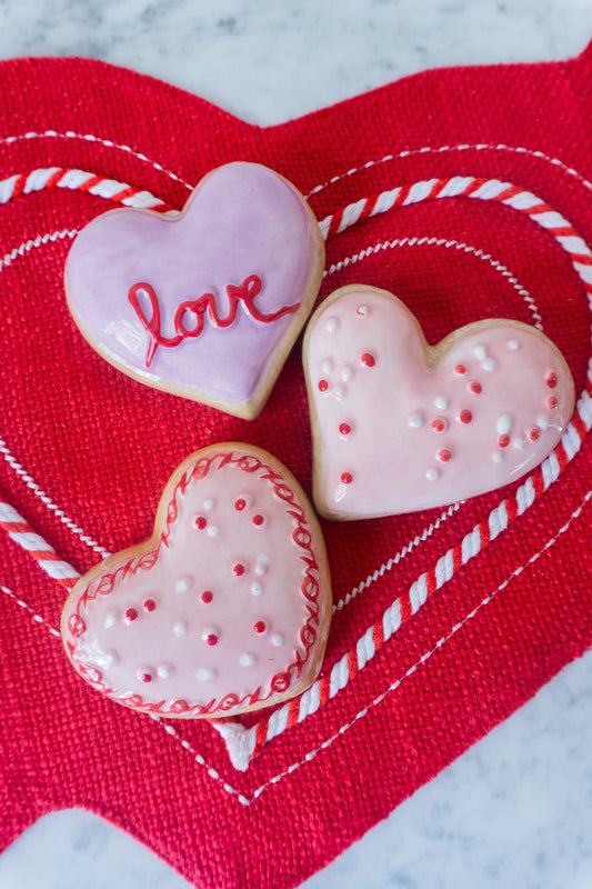 Valentines Day Ceramic Heart Cookie Set