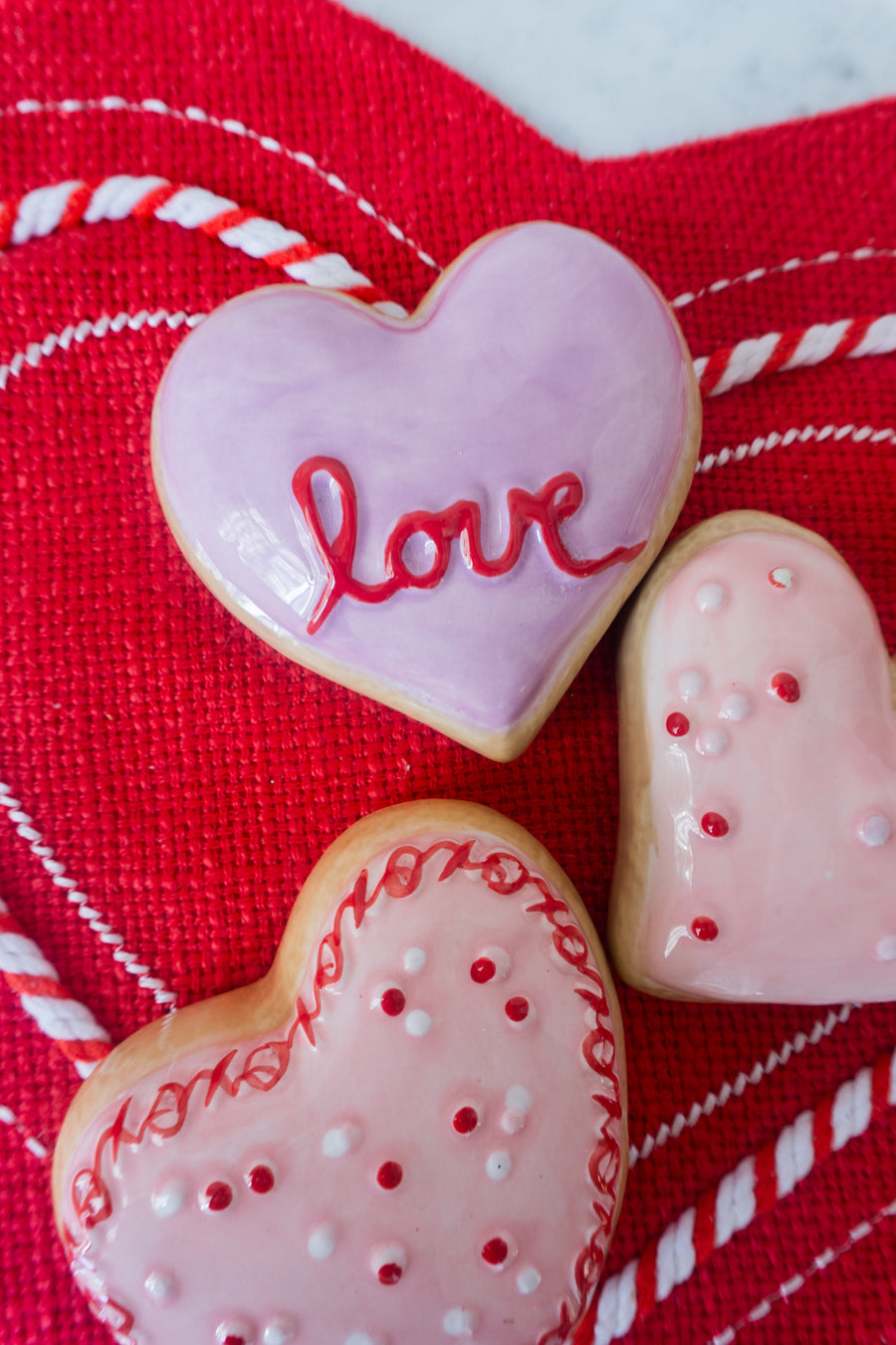 Valentines Day Ceramic Heart Cookie Set