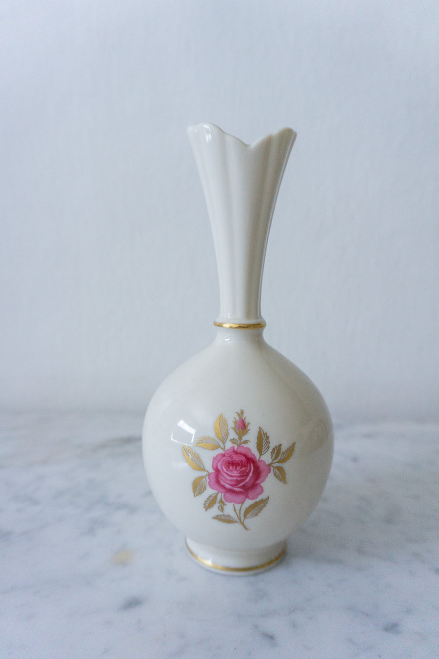 Full view of the vase - displaying the elegant shape and detailed artwork.