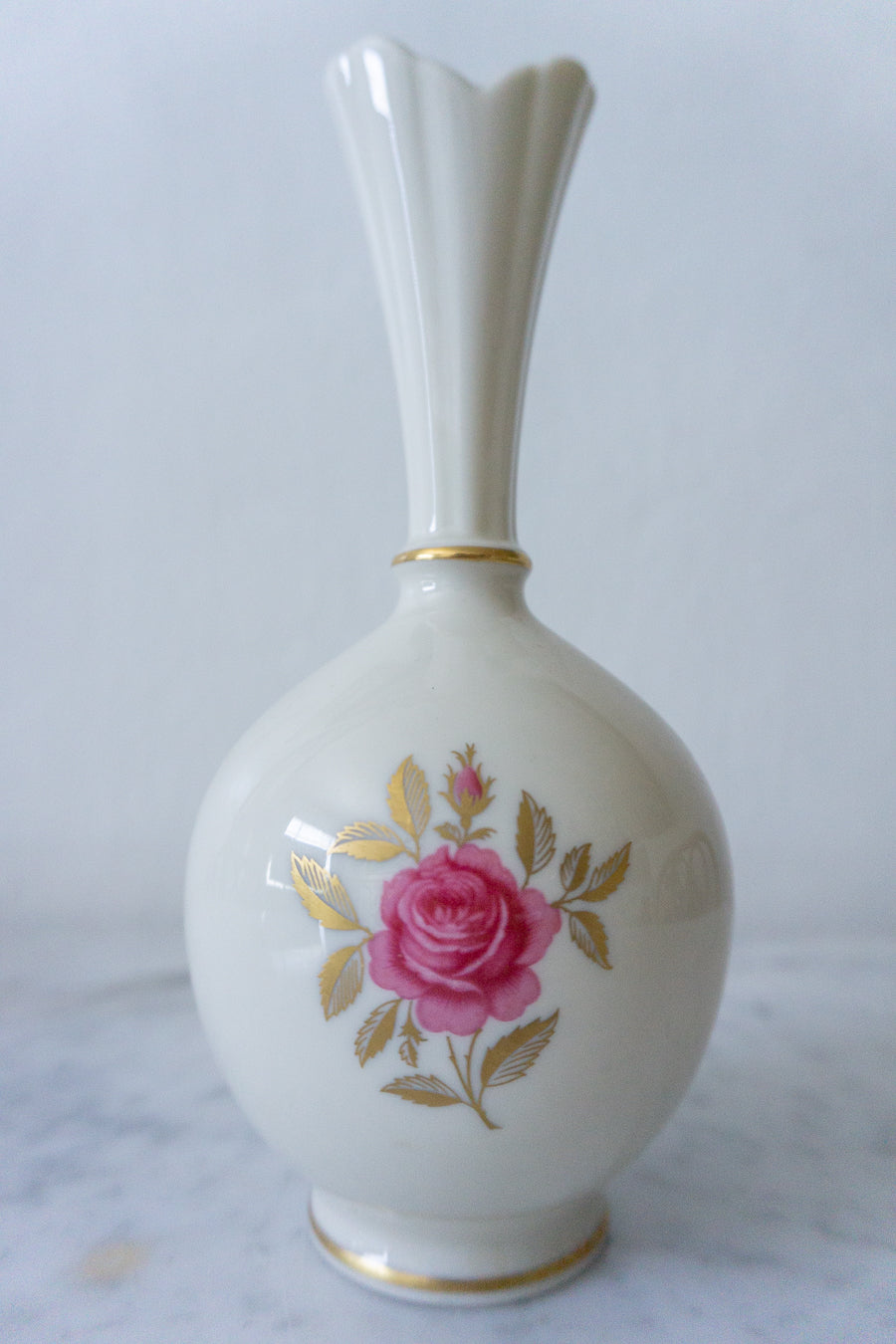 Side view of the vase - highlighting the smooth finish and quality craftsmanship.