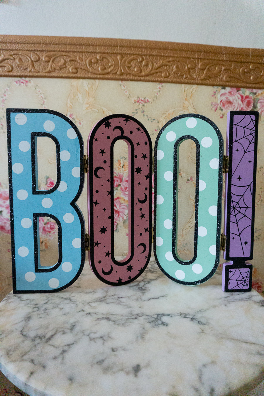 Foldable Boo Pastel Sign